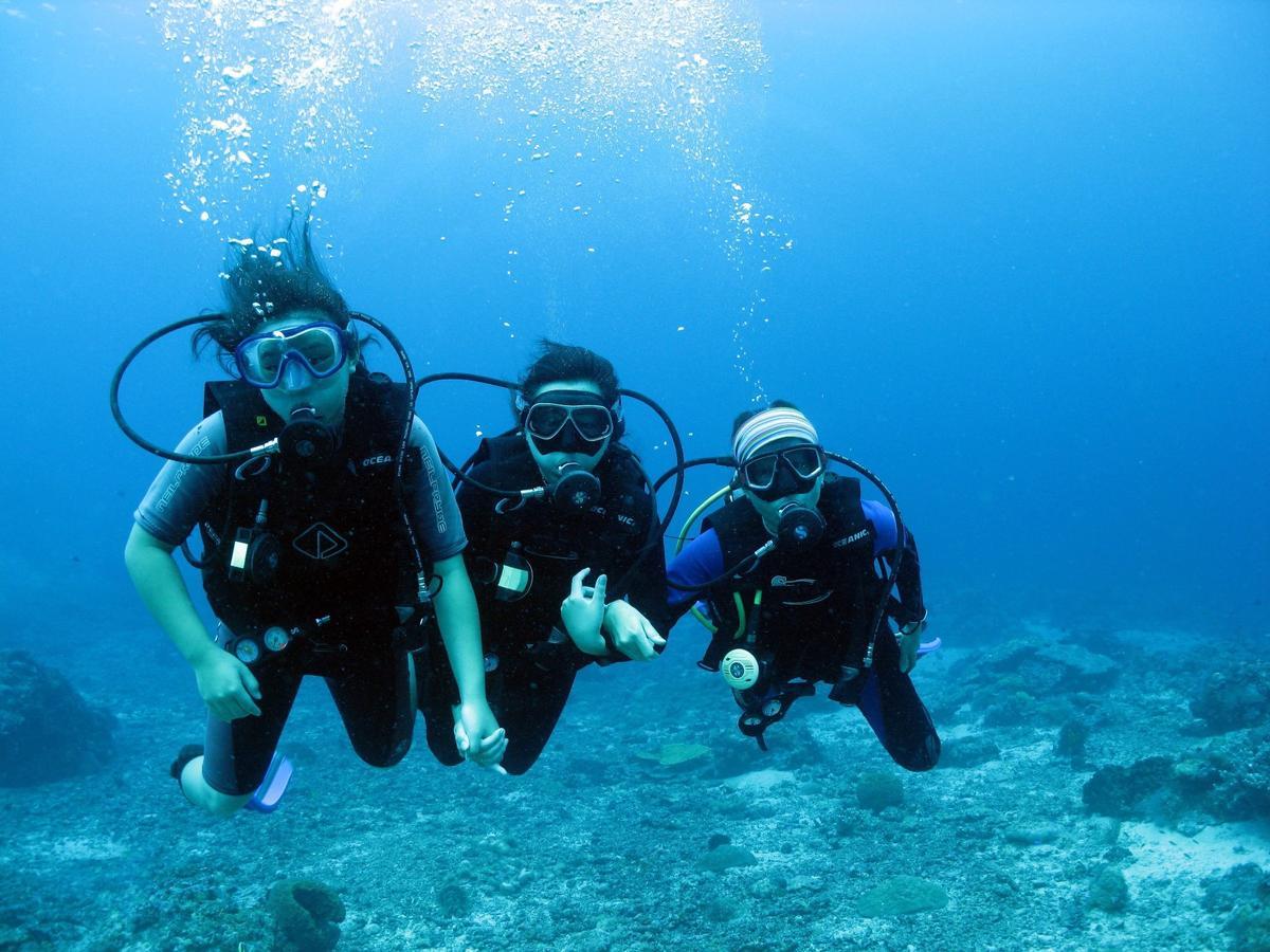 Mabul Paradise Lodge Mabul Island Bagian luar foto
