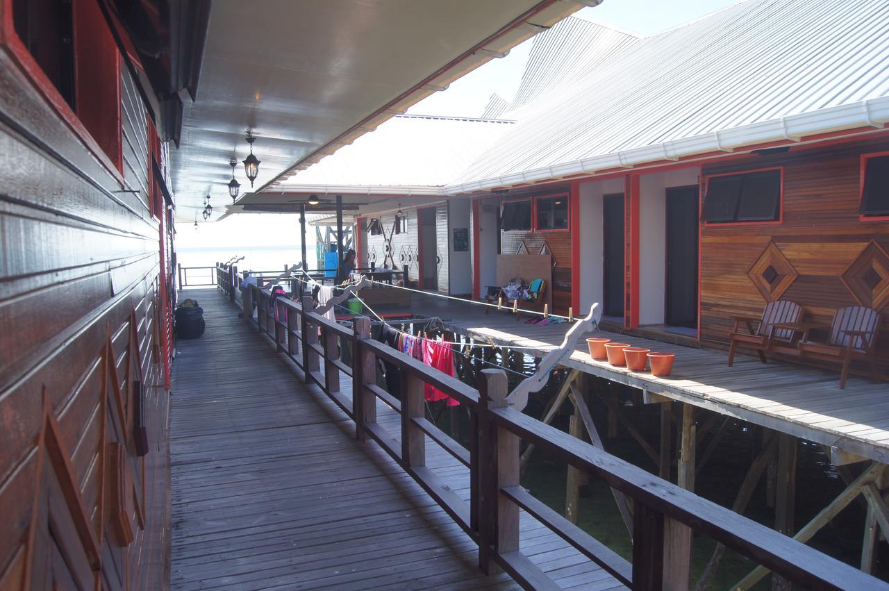 Mabul Paradise Lodge Mabul Island Bagian luar foto