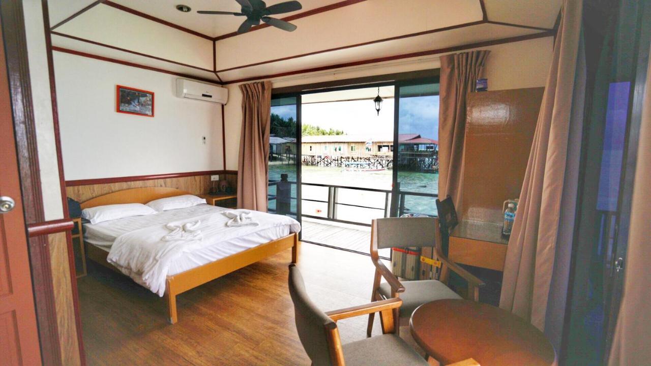 Mabul Paradise Lodge Mabul Island Bagian luar foto