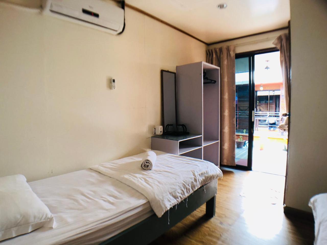 Mabul Paradise Lodge Mabul Island Bagian luar foto