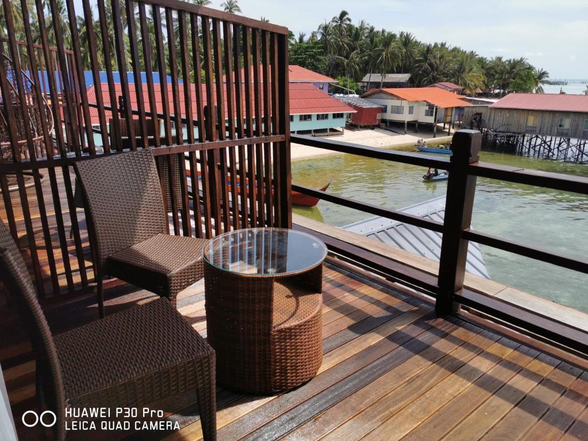 Mabul Paradise Lodge Mabul Island Bagian luar foto